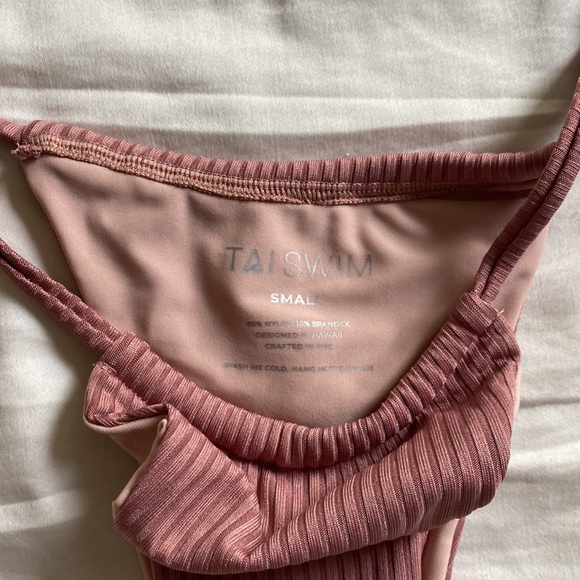 NWT tai swim set - Picture 6 of 7